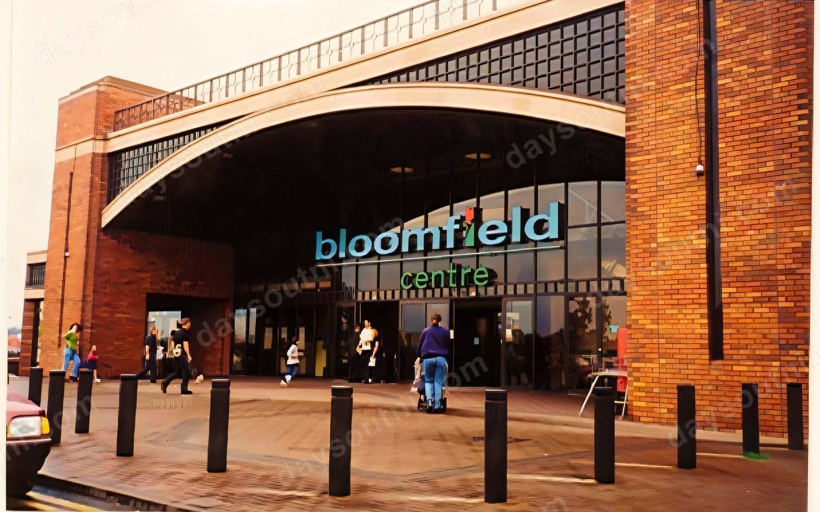 Bloomfield Shopping Centre