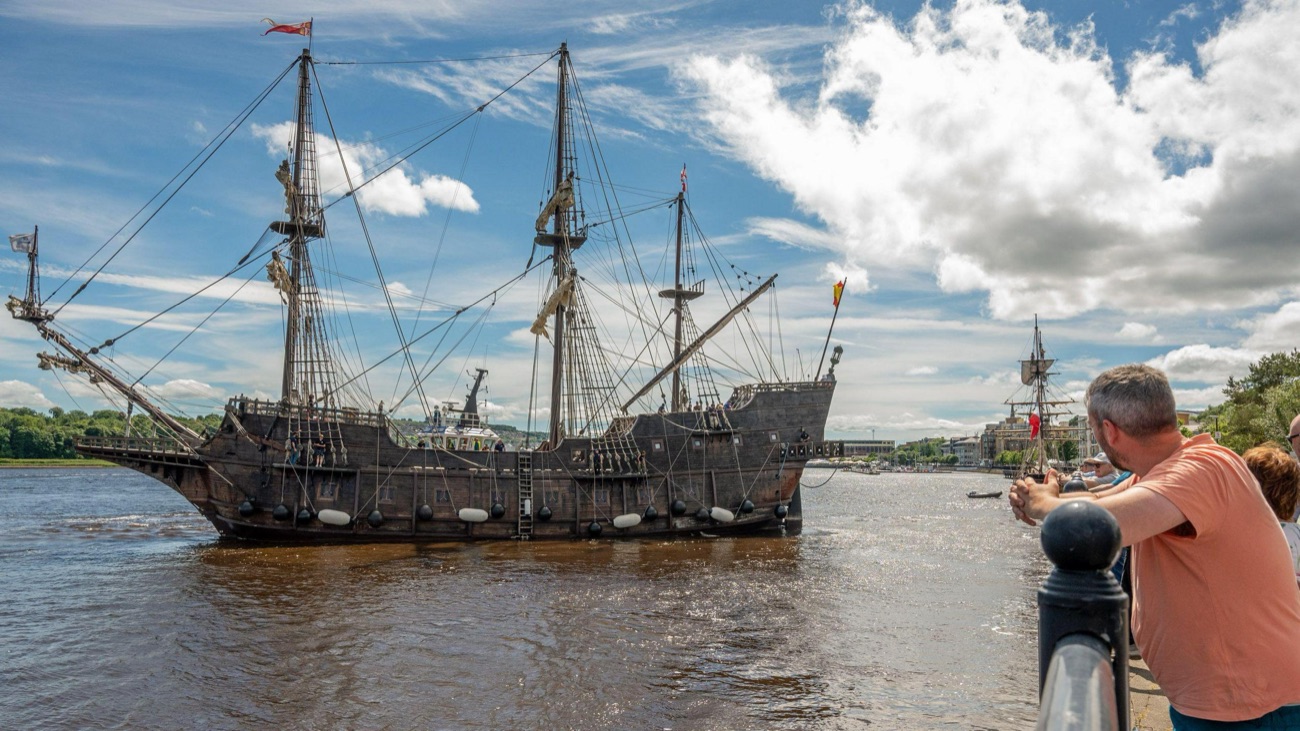 The Galeón Andalucía, a replica 17th-century Spanish galleon, on the River Foyle at the Foyle Maritime Festival