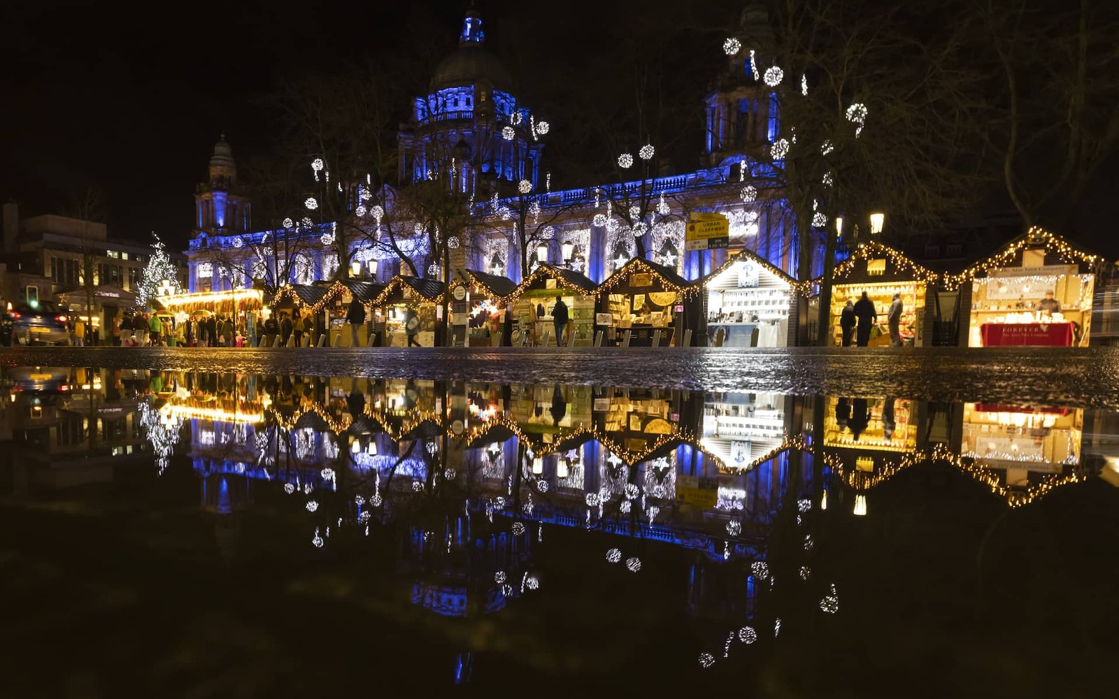 The Belfast Christmas Market at City Hall