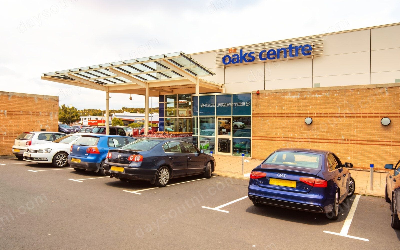 The Oaks Shopping Centre