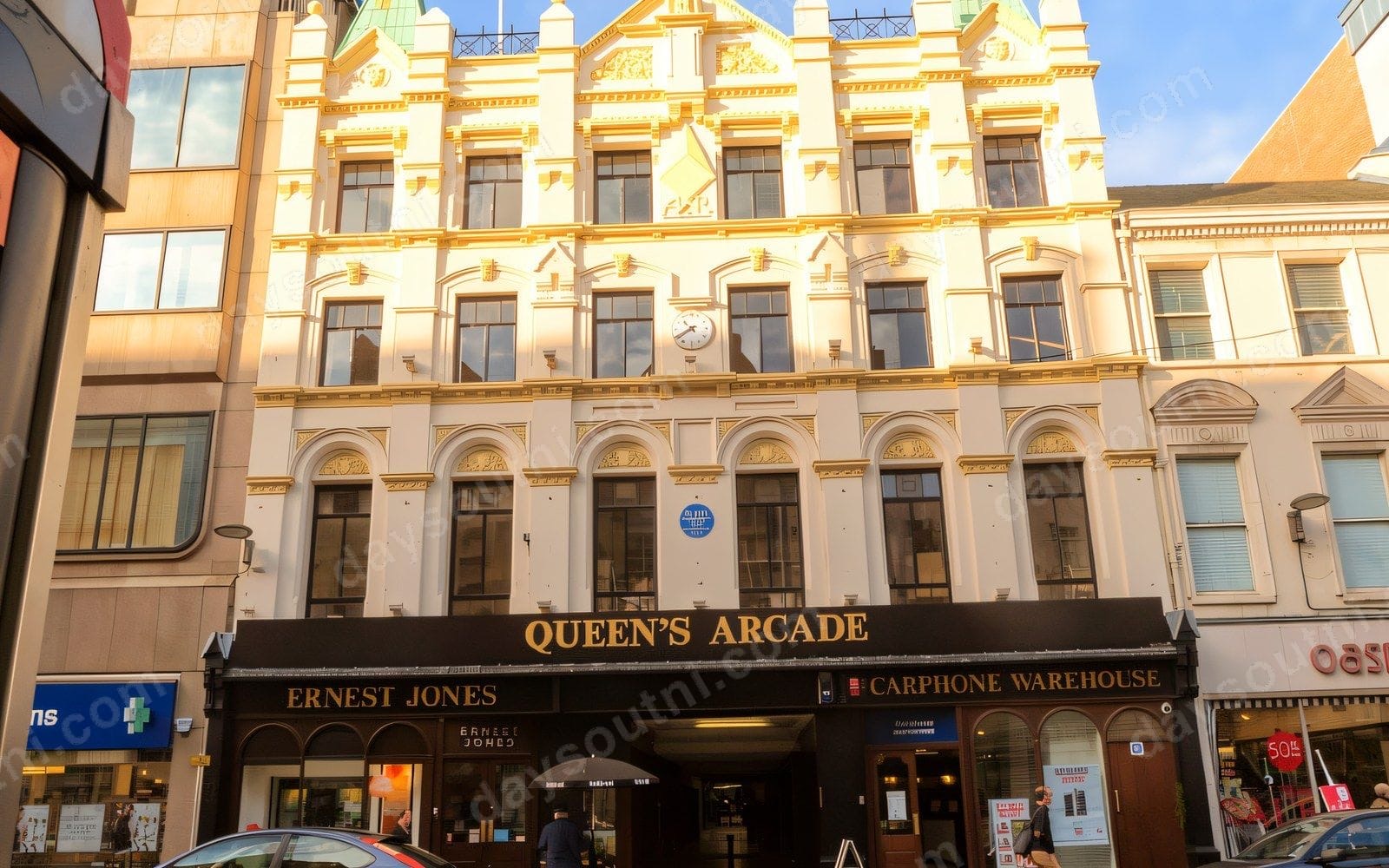 Queen's Arcade