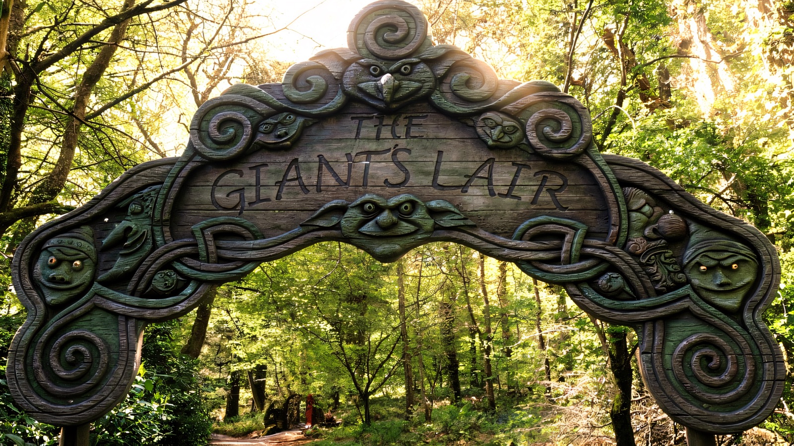 The carved Giant’s Lair archway leading into Fionn’s Giant Adventure story trail